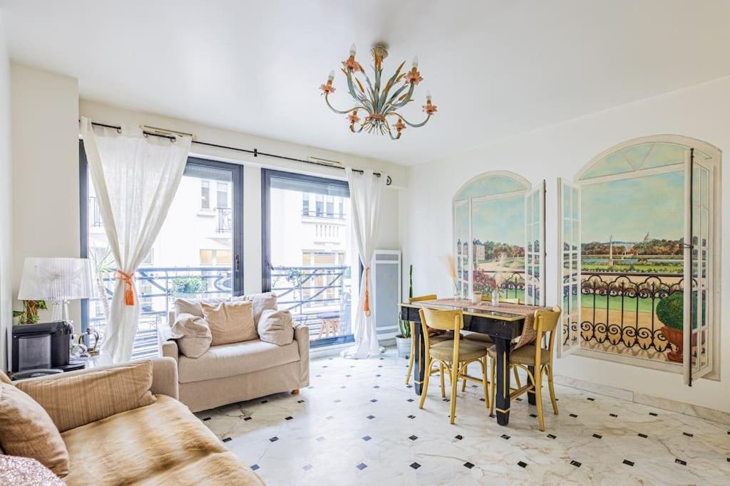 Grand Et Central, 8E Pres Elysee Paris Exterior foto
